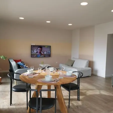 Apartment Happy Summertime On 105m2 Makarska