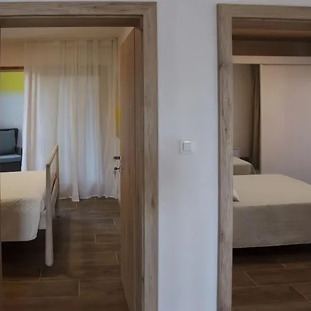 Apartment Happy Summertime On 105m2 *